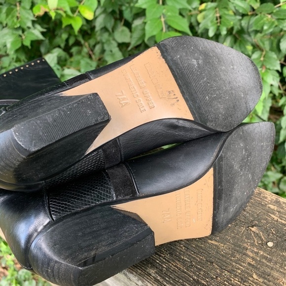 Vaneli Women’s Leather Black Boots Size 7AA - Picture 5 of 8